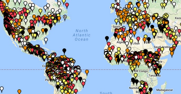 Världskarta där alla världens hotade språk är utmarkerade